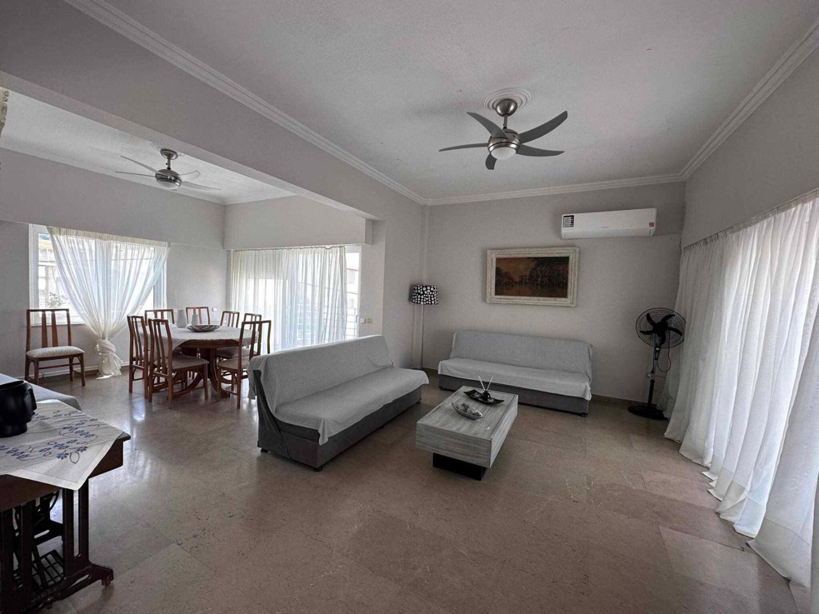 Beach Front Apartment Nea Palatia 외부 사진