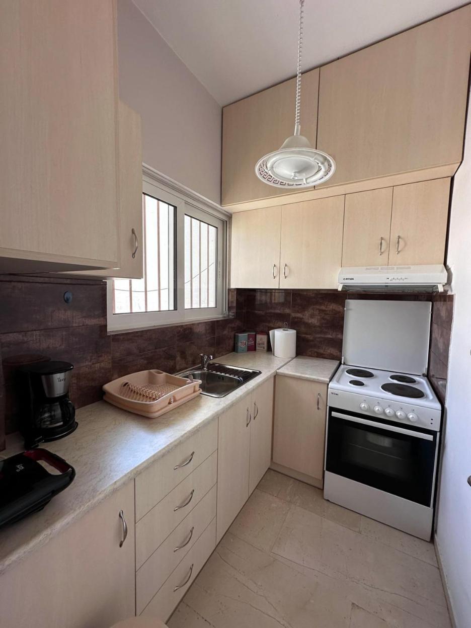 Beach Front Apartment Nea Palatia 외부 사진