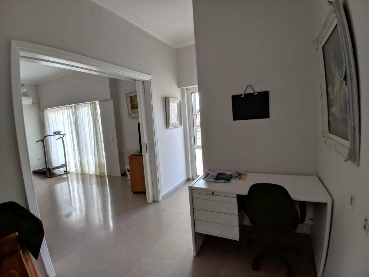 Beach Front Apartment Nea Palatia 외부 사진